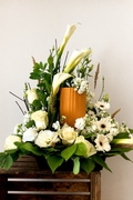 Arrangement floral pour urne funéraire – Éternelle Sérénité